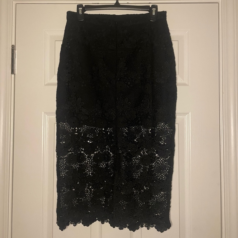 Black Lace Floret Pencil Skirt